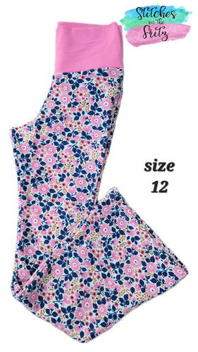 Size 12 Slim Knit Flares Floral