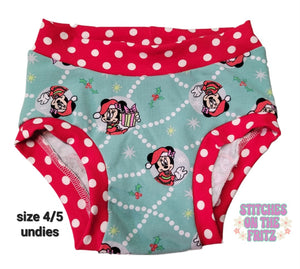 Size 4/5 Undies Christmas