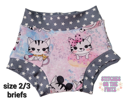 Size 2/3 Briefs Kitty