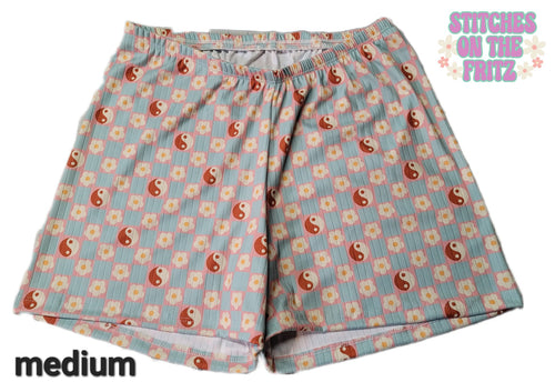 Women's Medium Tranquil Lounge Shorts Ying Yang