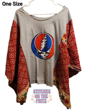 Load image into Gallery viewer, ONE Size Kantha Upcycle Top Grateful Dead **Seconds