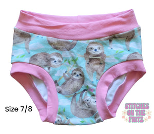 Size 7/8 Undies Sloths