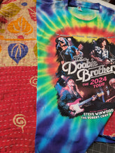 Load image into Gallery viewer, ONE Size Kantha Upcycled Top The Doobie Brothers