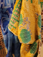 Load image into Gallery viewer, ONE Size Kantha Upcycle Top Led Zeppelin