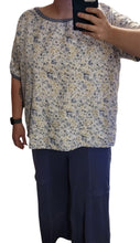 Load image into Gallery viewer, Women's XL Upcycled Floral Top