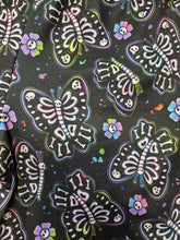 Load image into Gallery viewer, Women&#39;s Small Willow Shorts w/ Pockets Skeleton Butterfly