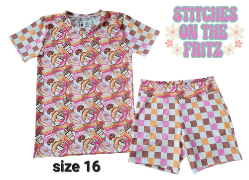 Size 16 Aster Tee and Shorts Donuts