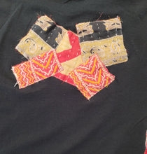 Load image into Gallery viewer, ONE Size Kantha Upcycled Top ZZ Top