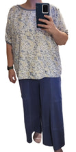 Load image into Gallery viewer, Women's XL Upcycled Floral Top