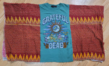 Load image into Gallery viewer, ONE Size Kantha Upcycle Top Grateful Dead