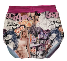 Load image into Gallery viewer, Size 7/8 Boys Briefs Style TS