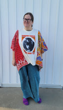 Load image into Gallery viewer, ONE Size Kantha Upcycled Top Sonny and Cher